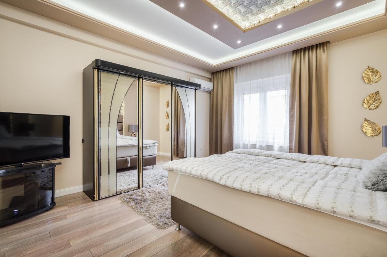 Bpr Ethereal Panoramic Suite With A/C & Balcony Budapest Esterno foto