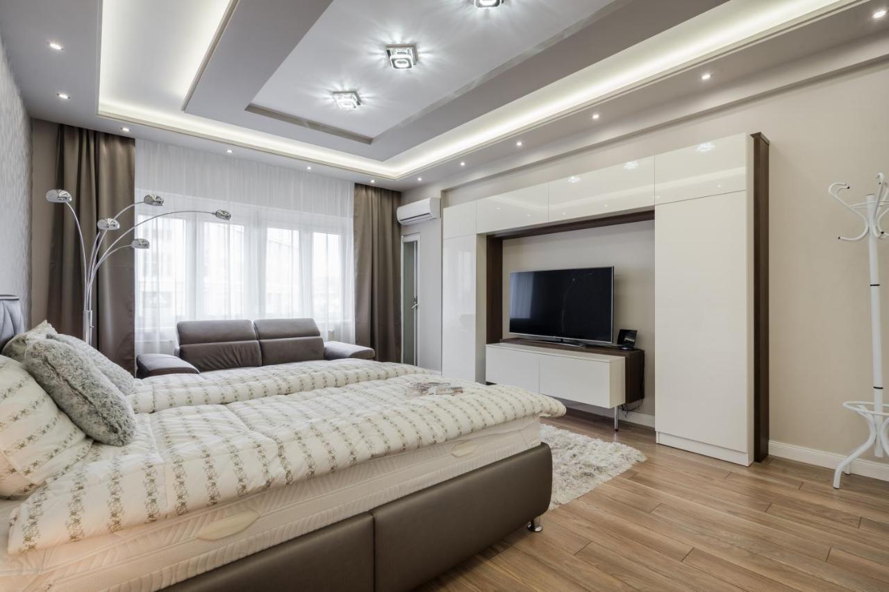 Bpr Ethereal Panoramic Suite With A/C & Balcony Budapest Esterno foto