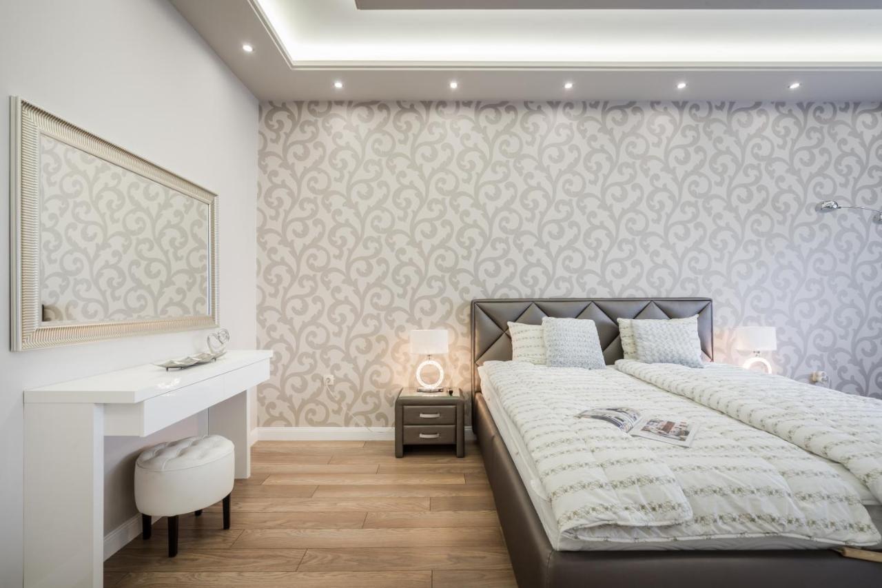 Bpr Ethereal Panoramic Suite With A/C & Balcony Budapest Esterno foto